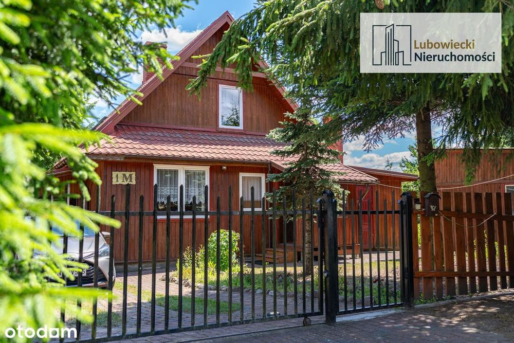 Dom jednorodzinny w miejscowości Piasutno