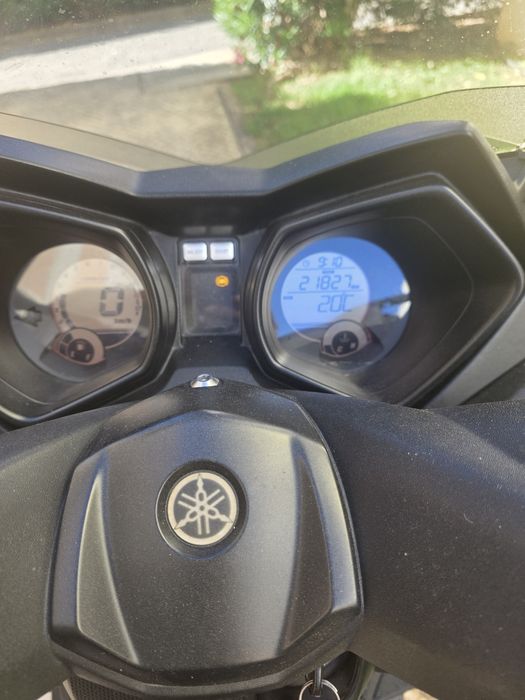 Vendo Yamaha x-max 125