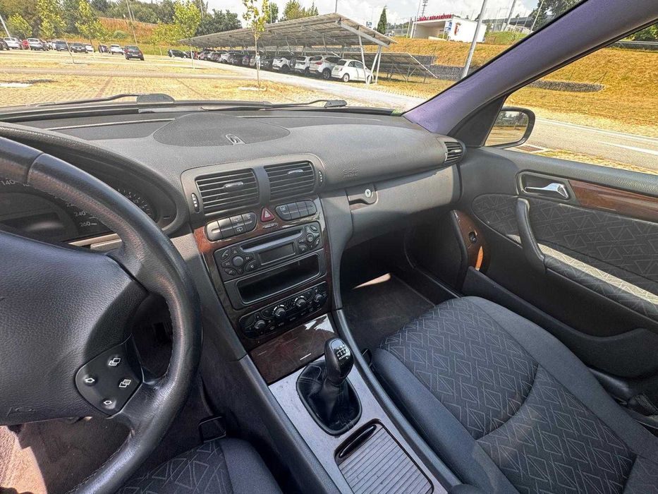 MERCEDES-BENZ Classe C180 Gasolina / GPL
