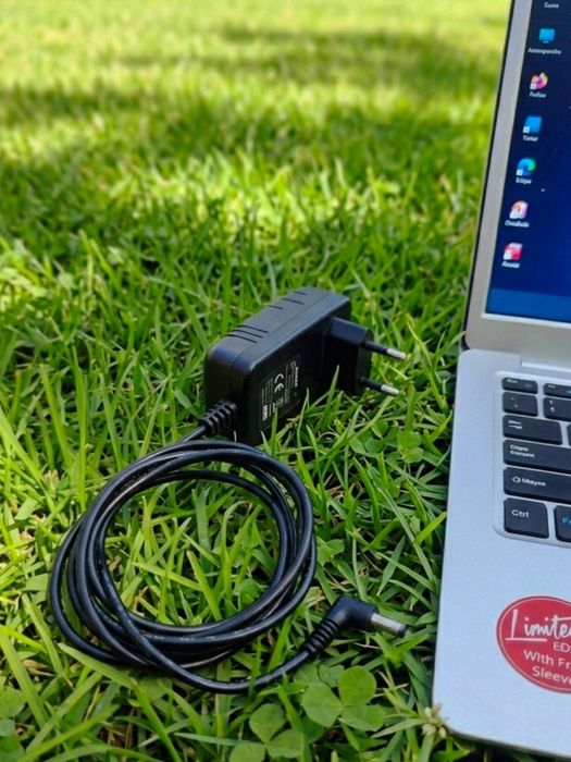 Computador Portátil Thomson NeoX 13 , Windows 11 + Microsoft Office