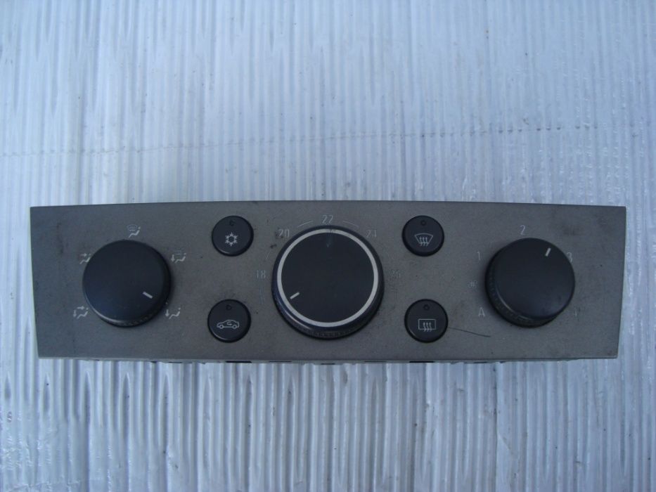 Блок управління пічкою,кондиціонером Opel Astra Vectra Zafira Meriva