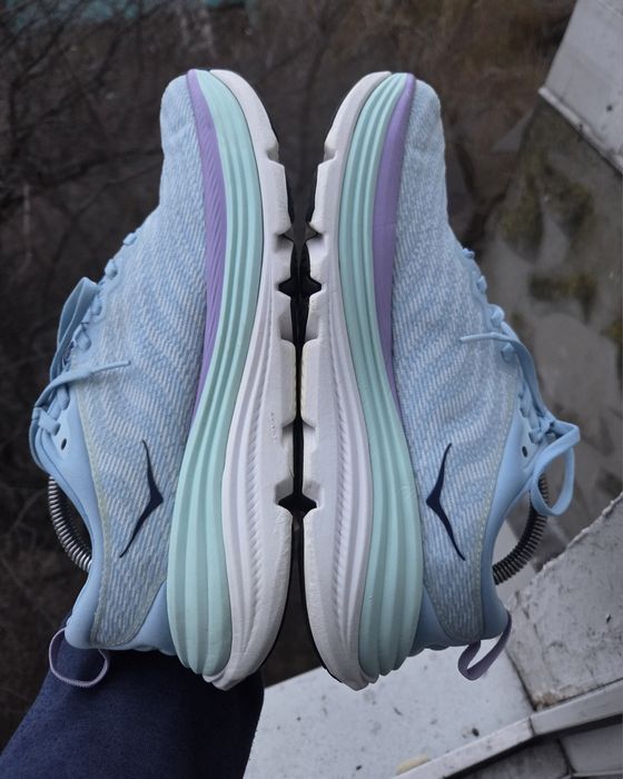 40.5р hoka gaviota 5 жіночі кросівки