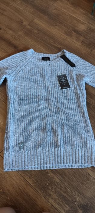 Nowy sweter House rozm M
