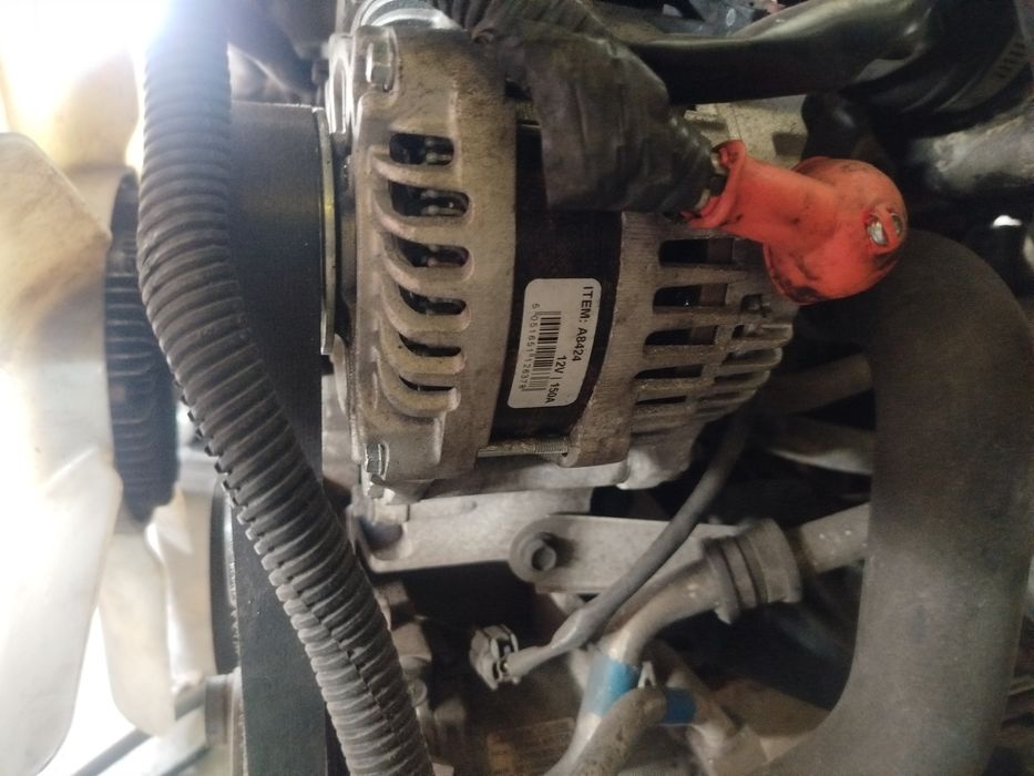 Motor Nissan Navara D40 , 2.5 referência YD25 DDTI  190cv