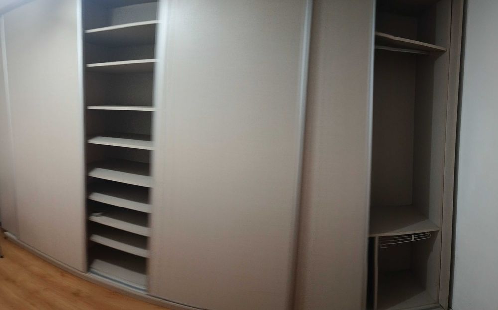 Roupeiro de ponta a ponta