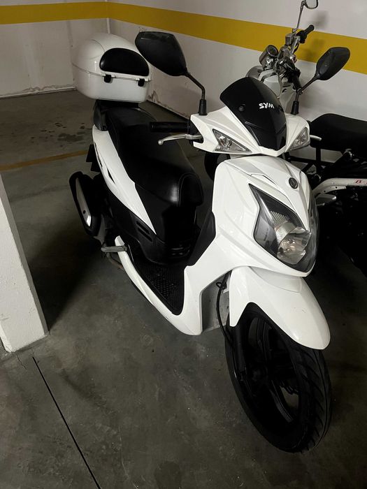 Mota Sym Symphony 125 com Pouquíssima Kilometragem