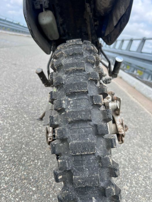 Motor Yamaha DT125R