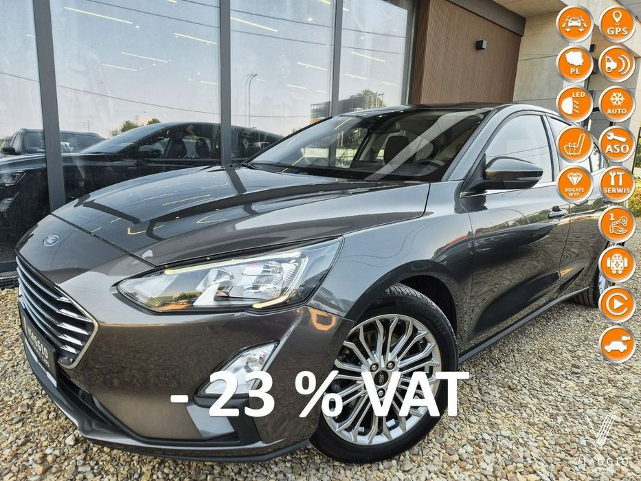 Ford Focus Focus TITANIUM 2.0 Diesel 150km kamera FULL LED asist NAVI 2021 FV23%