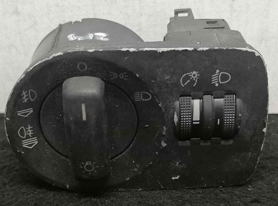 Manípulo de Luzes AUDI A3 (8P1) ano 2005