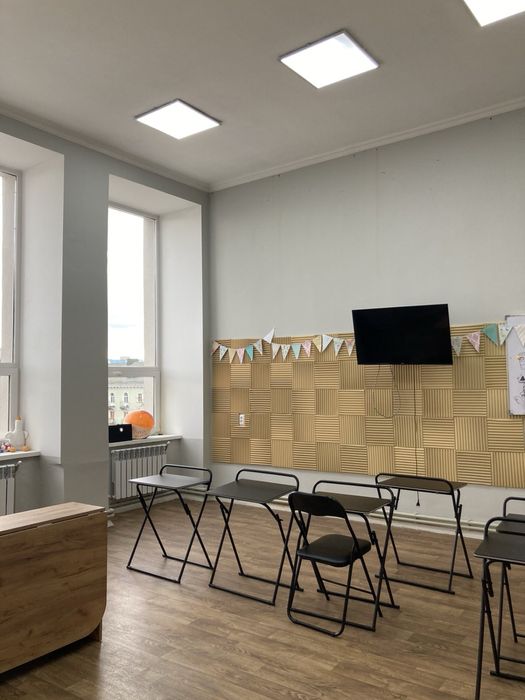 Оренда офісу майдан Незалежності 34м.кв без оплати к/п