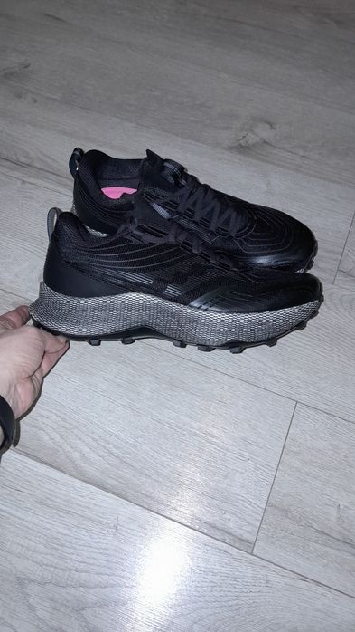 Кросівки Saucony Endorphin Trail