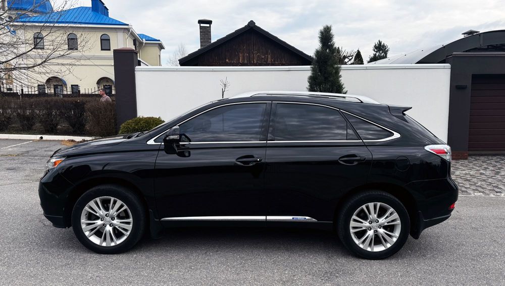 Продам LEXUS RX450H HIBRID 2011рік.