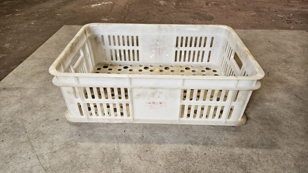 Skrzynki plastikowe 60x40x19