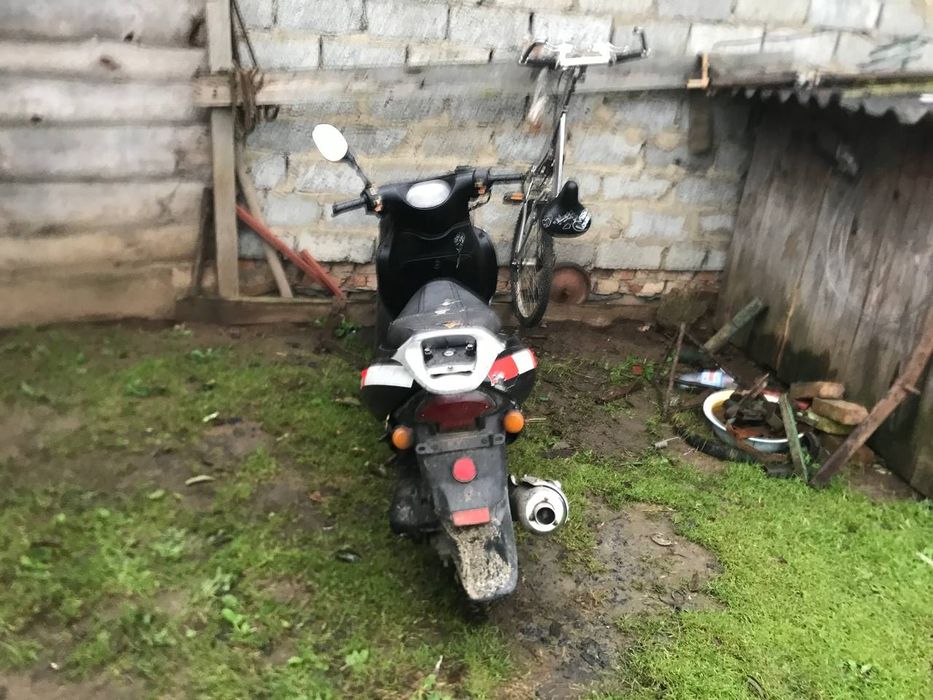 Продам скутер 60сс