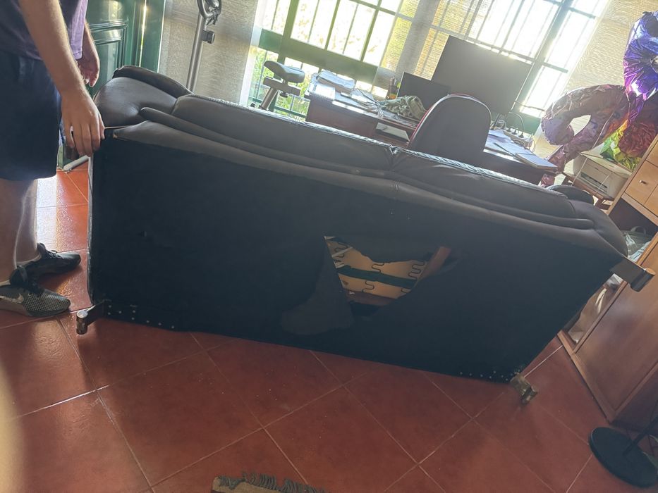 Sofá pele 3 lugares preto para recolha charneca