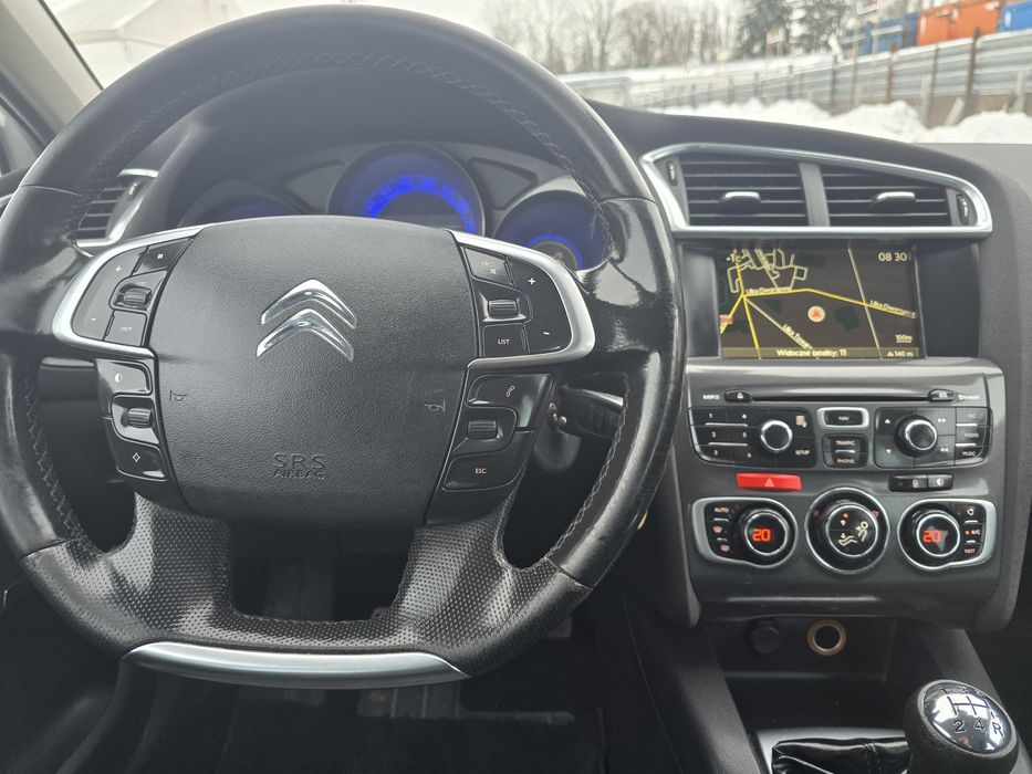 Citroen C4 1.6 HDI 90 KM 2012r Nawigacja Climatronic Alu Felgi BIAŁY P