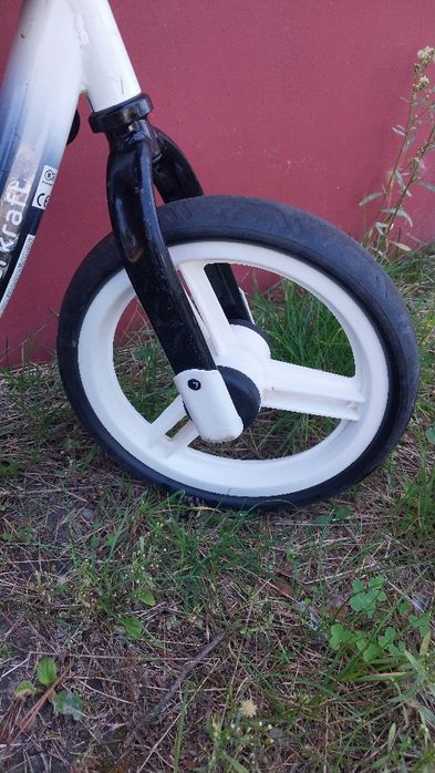 Велобіг для дівчинки Kinderkraft