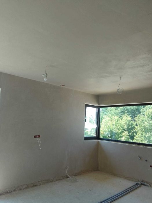 Tynki maszynowe Gipsowe, Cementowo-wapienne