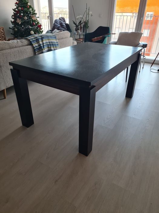 Mesa extensiva madeira maciça