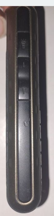 sprzedam telefon Samsung classic działa dorzuce słuchawki+ładowarka