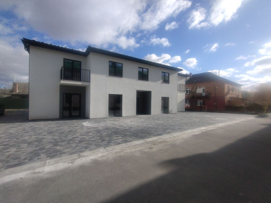 Продам. Квартиру. Центр. Новобудова. Цегла.