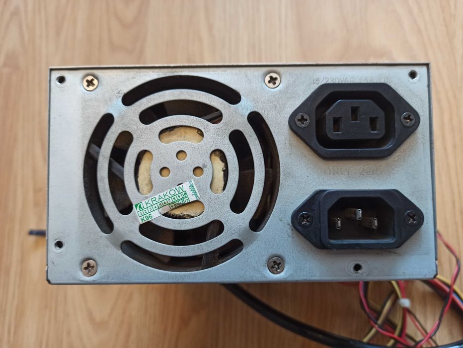 Zasilacz komputerowy Linkworld AT AUX 200 W