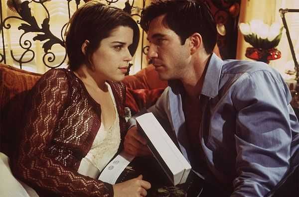 A MEETING OF THREE (Neve Campbell/Matthew Perry/Dylan McDermott)64585471246594124