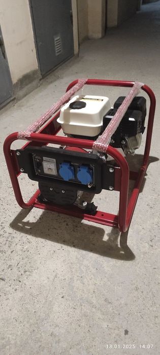 Генератор бензиновый 2.8Кв