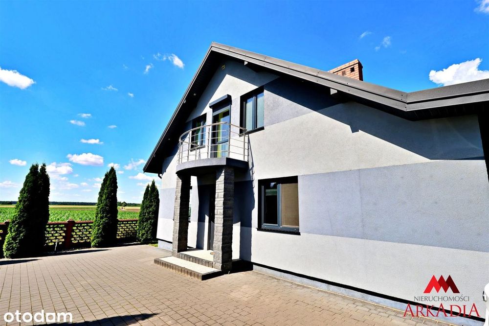 Pięny Dom z 2019 roku /Holendy Bytońskie