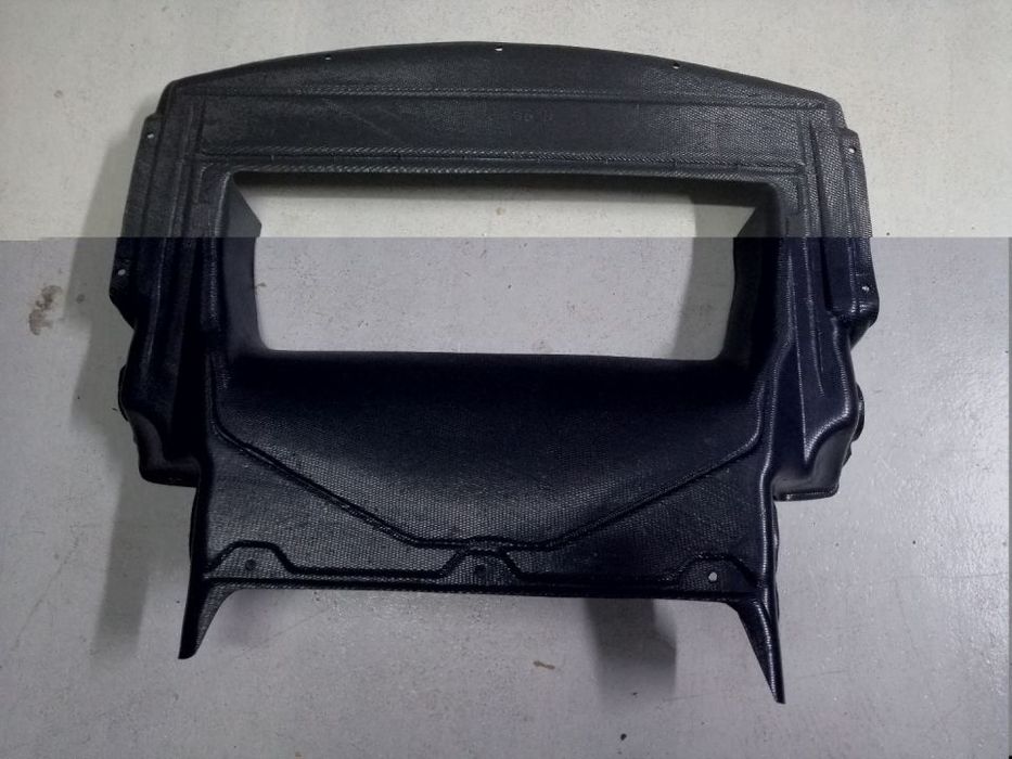 Resguardo do motor Bmw 320D E46 NOVO