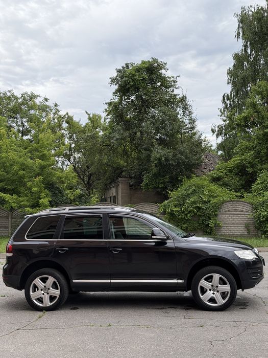 Volkswagen Touareg рестайлинг 3.0 дизель на пружинах