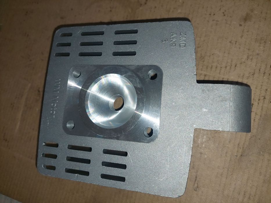 Nowa glowica cylindra silnika wsk 125 b1 b3 pl