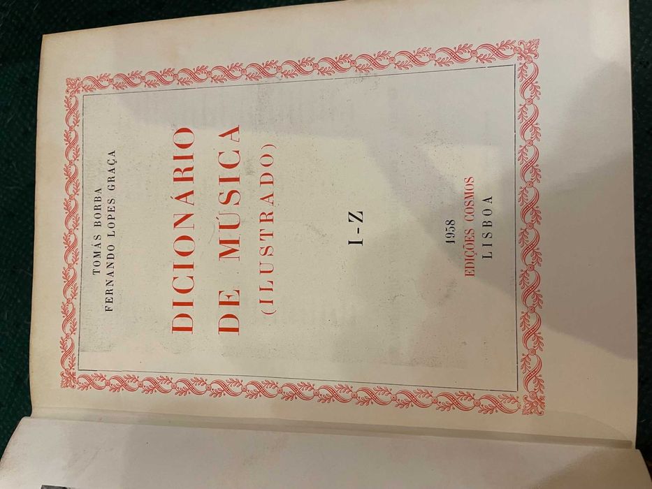 Dicionário de Música (Ilustrado)