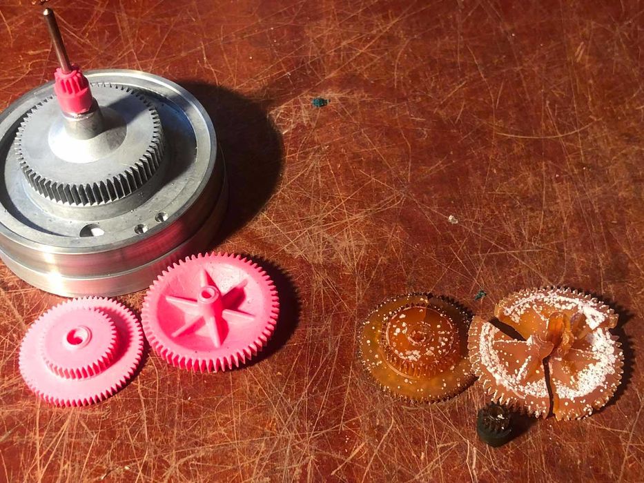 Касетна дека Grundig CF5000-2. Обслужена. Без передплати