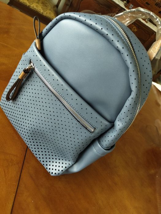 Mochila Parfois nova