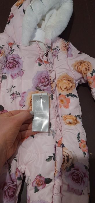 Зимовий комбінезон для дівчинки George 62-68 розмір рожевий