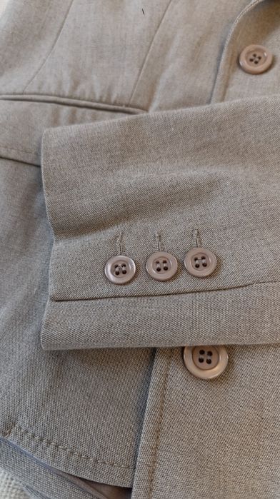 Жіночий якісний піджак