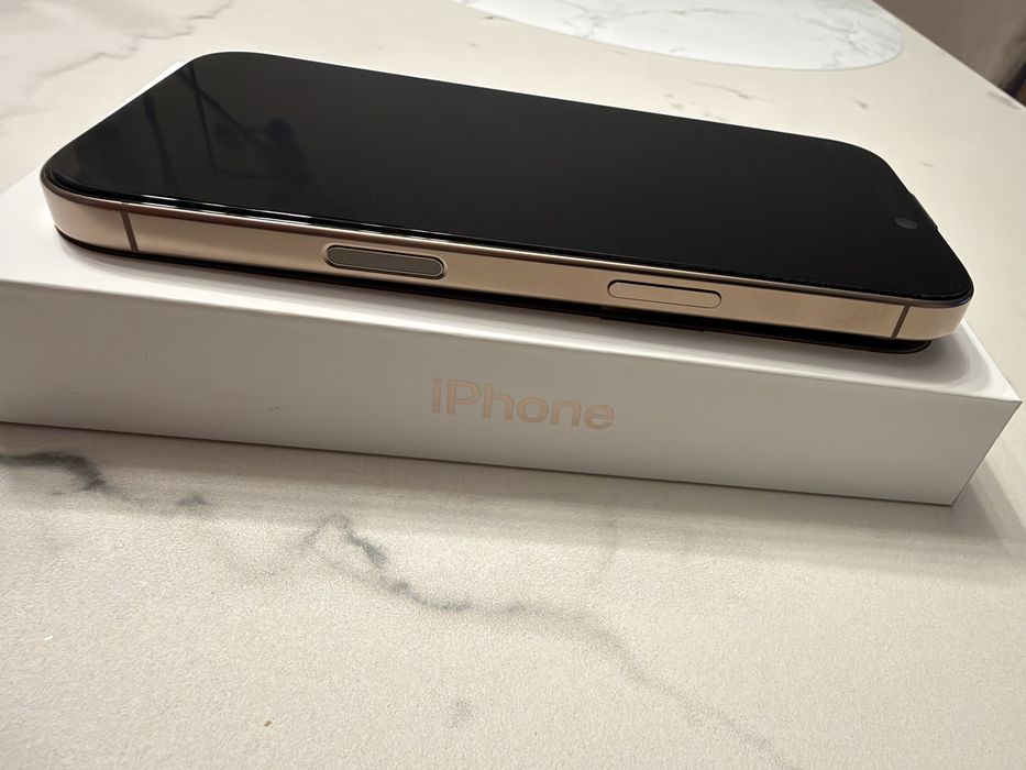 iPhone 16 Pro 128 GB Desert Titanium – stan idealny, bateria 92%