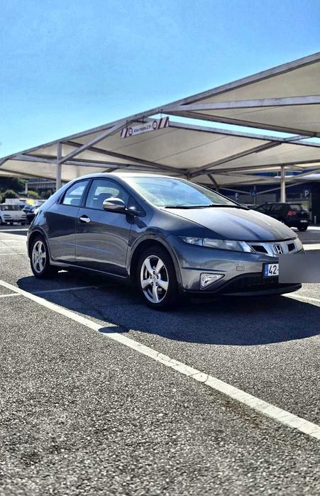 Honda Civic 1.4 i-VTEC | 2009 | 182.000 km | Revisões em Dia
