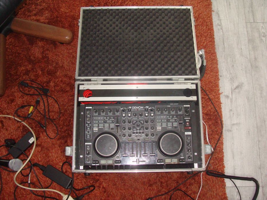 Denon MC 6000 kontroler DJ