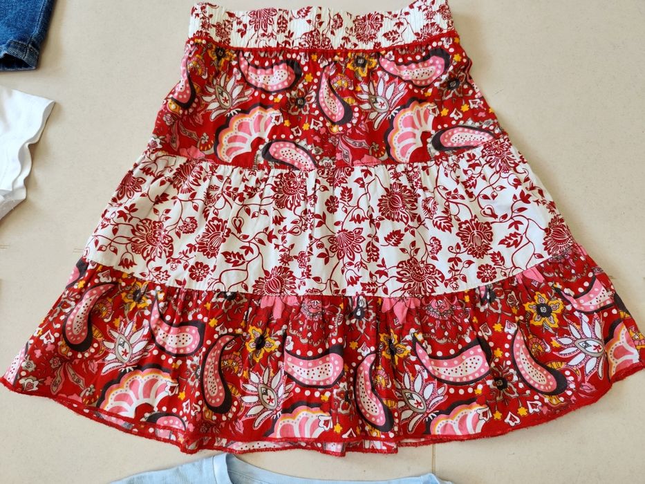 Lote de roupa para Menina (7 anos)
