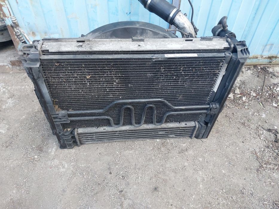 Komplet chłodnic chłodnica bmw e 90 e 91 320 d diesel 2.0  intercooler wentylator