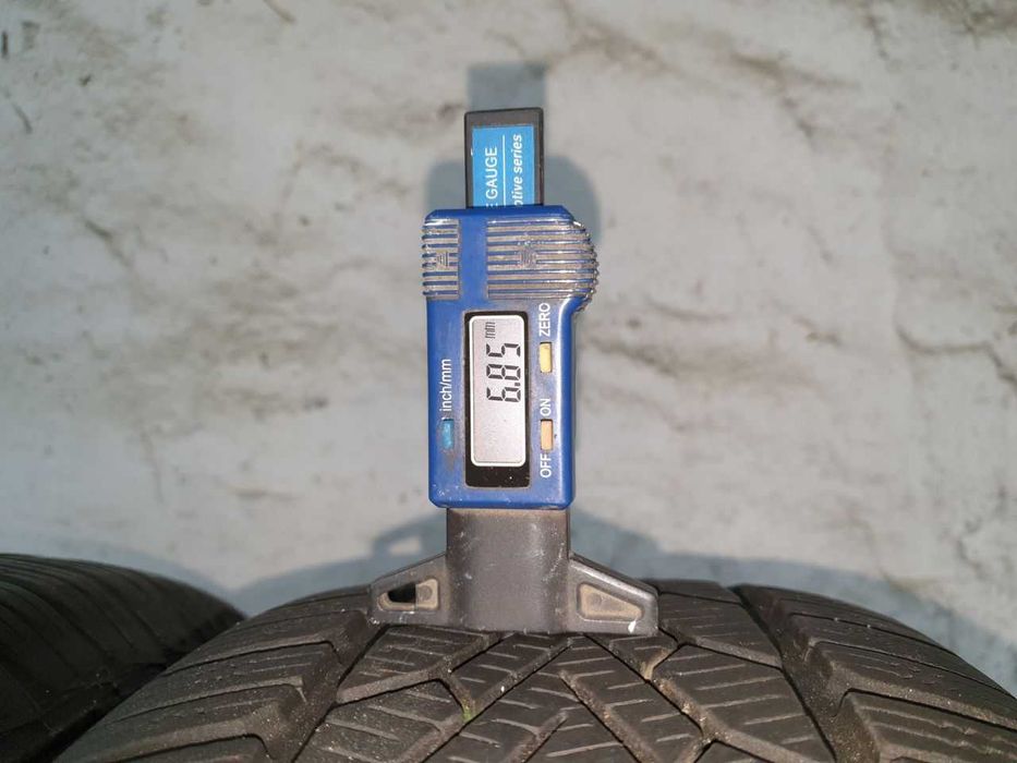 Cztery Opony zimowe 215/65R16 7mm Semperit Speed-Grip 2