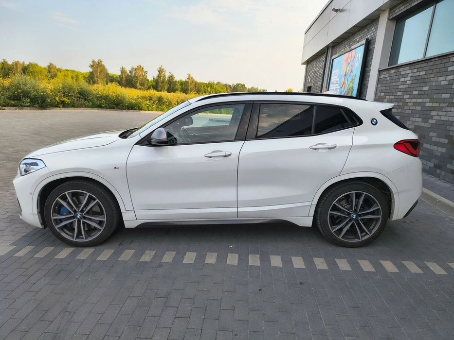 BMW X2