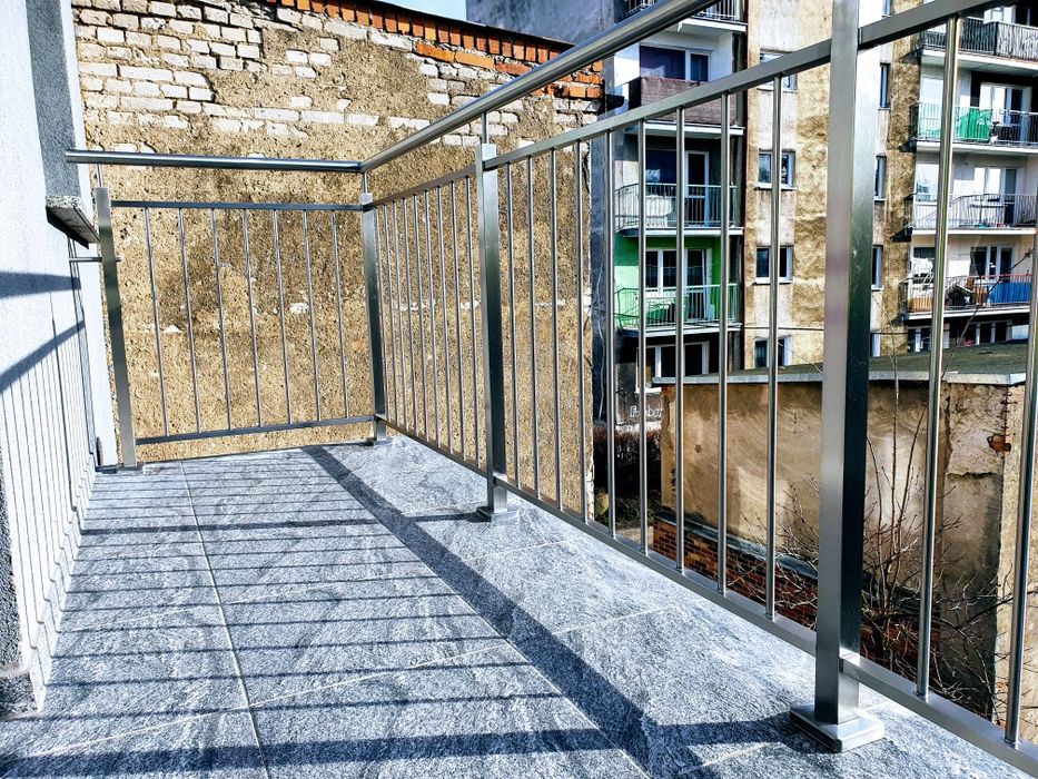 Balustrady nierdzewne ! Stal nierdzewna !