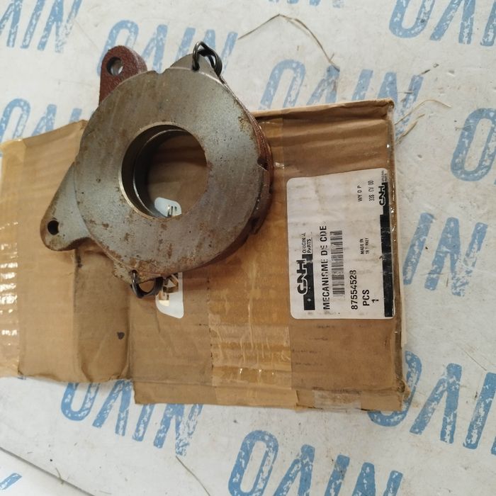 Mechanizm silownik 87554528 case new holland