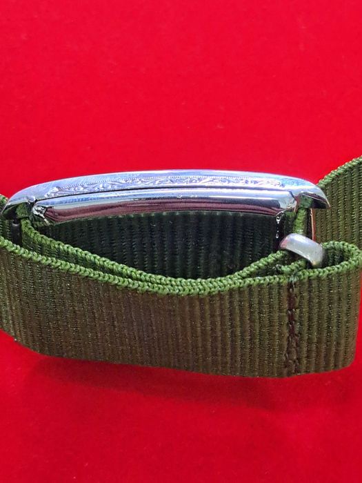 CYMA Tunneau Curvex, relógio de pulso para homem