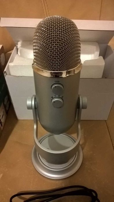 Mikrofon streaming BLUE Yeti USB Silver Srebrny
