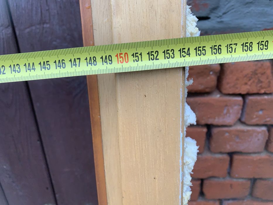 Okno balkonowe drewniane mahon