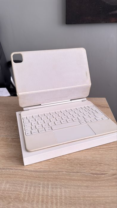 Apple Magic Keyboard + Apple Pencil para iPad Pro 11” / iPad Air